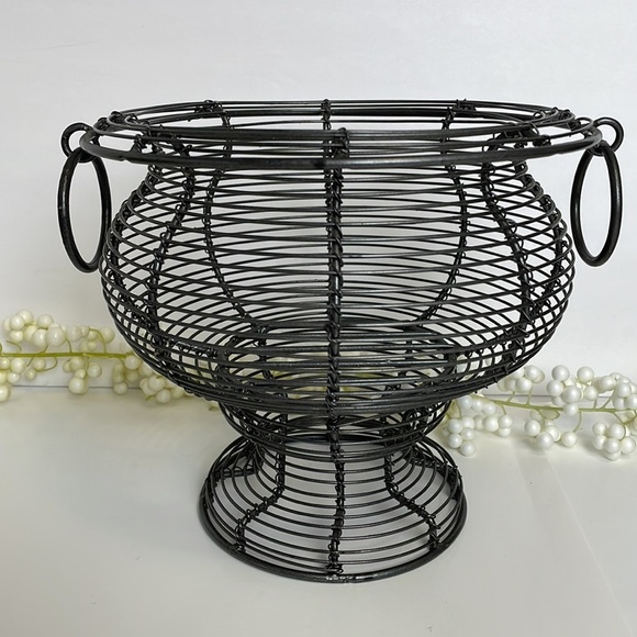 French Wire Pedestal Large Bowl Basket Farmhouse Decor - Picture 3 of 10